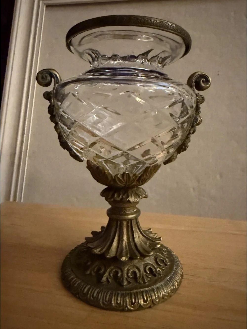 Vintage Neoclassical cassoulet urn